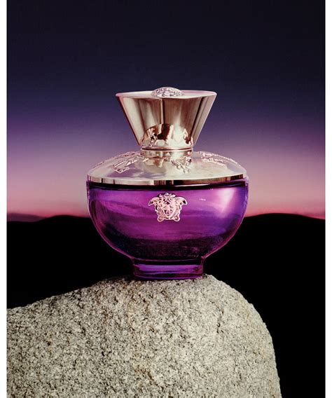 versace perfume advertisement